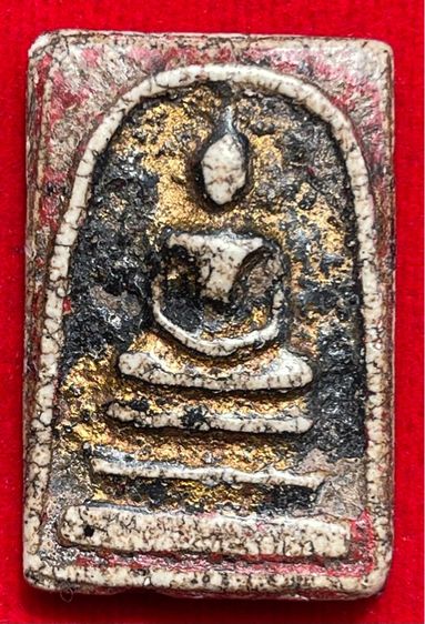 พระสมเด็จพิมพ์ใหญ่วัดระฆังลงรักปิดทอง รูปที่ 2