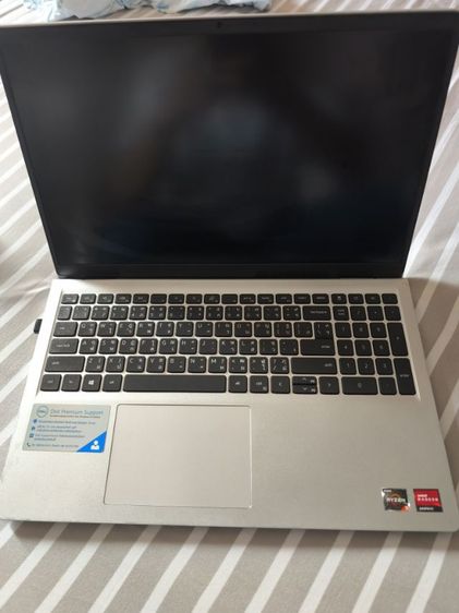 โน้ตบุ๊ก Dell Inspiron 15 รูปที่ 8