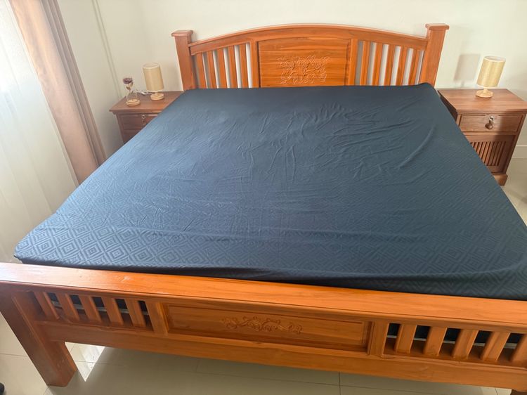 Teak bed King sale ,เตียงสวยไม้สัก ใหม่ มาก  รูปที่ 2