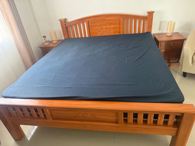 Teak bed King sale ,เตียงสวยไม้สัก ใหม่ มาก  รูปที่ 4