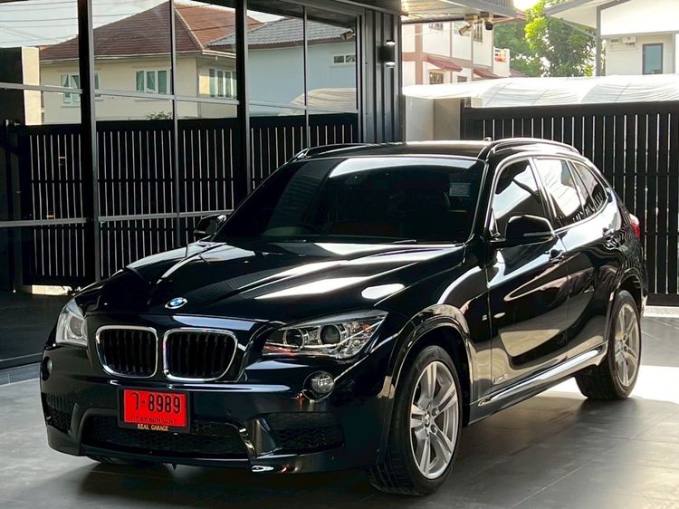 รถ BMW X1 2.0 sDrive18i M Sport สี ดำ