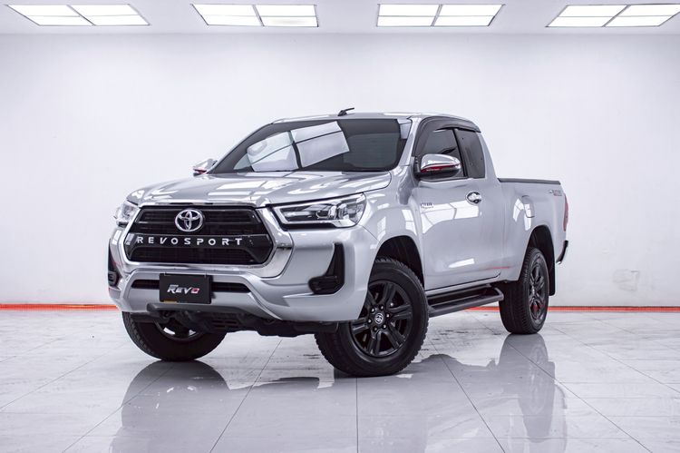 รถ Toyota Hilux Revo Smart Cab 2.4 Entry Prerunner สี เทา