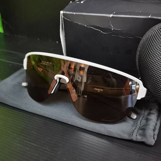 แว่นกันแดด Oakley รุ่น Corridor ทรงสปอร์ต Shield ใส่สบาย น้ำหนักเบา เหมาะสำหรับวิ่ง ปั่นจักรยาน ออกกำลังกาย และใช้งานทั่วไป รูปที่ 4