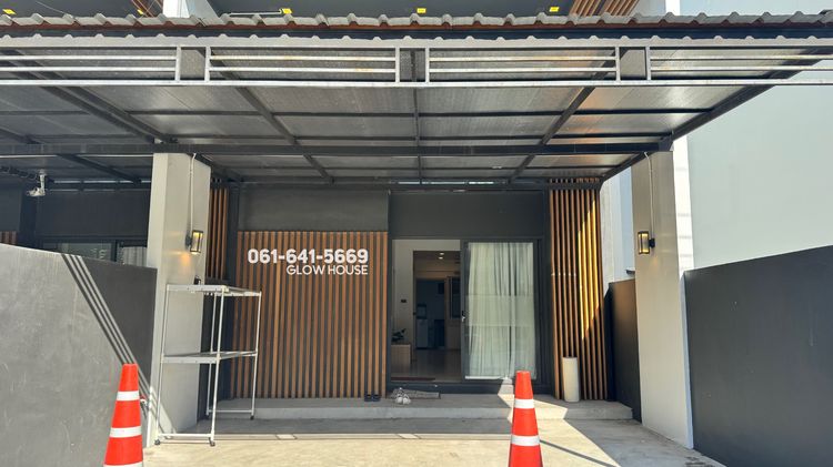 ตกแต่งครบ 2020 ให้เช่าทาวน์โฮม 3.5 ชั้น Shizen พัฒนาการ 32 หลังริม เหมาะอยู่อาศัยหรือโฮมออฟฟิศ ทาวน์โฮมสไตล์ Modern ในโครงการ Shizen พัฒนาการ รูปที่ 2