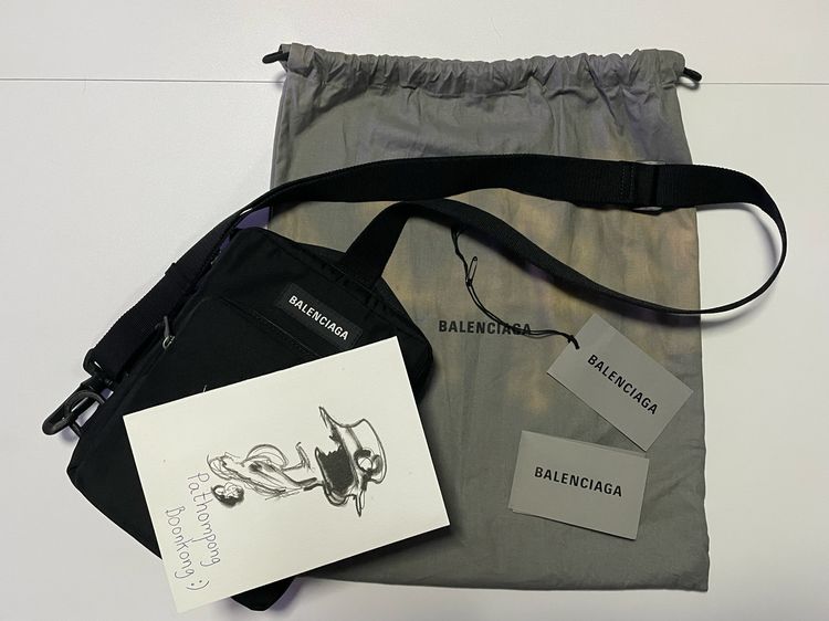 Used Balenciaga explorer crossbody bag อุปกรณ์ตามรูป ✅15,000THB
