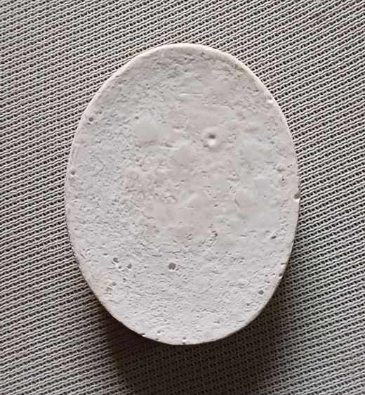 พระผงจักรพรรดิ์หลวงปู่ดู่ พิมพ์ยันต์ดวง รูปที่ 2