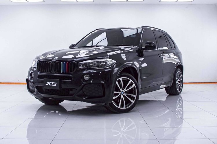 รถ BMW X5 3.0 xDrive30d M Sport 4WD สี ดำ