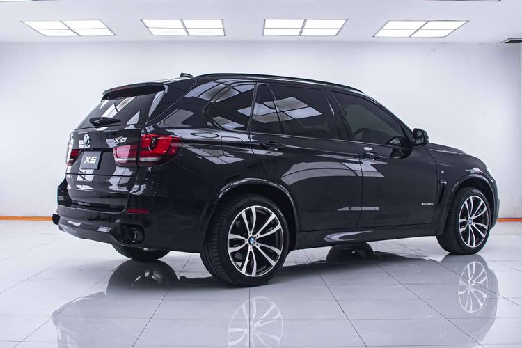 BMW X5 2015 3.0 xDrive30d M Sport 4WD Utility-car ดีเซล ไม่ติดแก๊ส เกียร์อัตโนมัติ ดำ รูปที่ 4