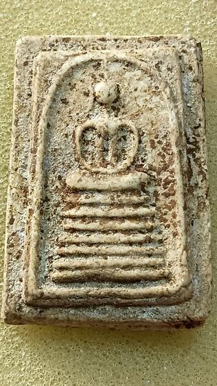 พระสมเด็จวัดเกศ ตาม ภาพ