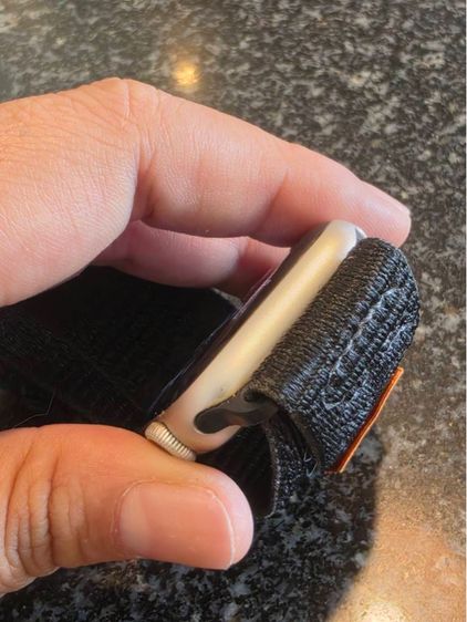 Apple Watch Series 9 มือสอง สภาพใช้งานปกติ อุปกรณ์ครบ กล่องครบ แถมสาย แถมเคส ปล่อยต่อเพียง 6,000 บาท รูปที่ 3