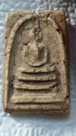 พระสมเด็จตามภาพ