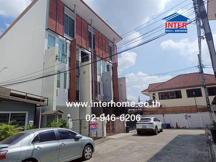 ทาวน์โฮม 3 ชั้น 21 ตร.ว. หมู่บ้านดิแอททริค แจ้งวัฒนะ ซอยแจ้งวัฒนะ-ปากเกร็ด29 ถนนแจ้งวัฒนะ ถนนเลี่ยงเมืองปากเกร็ด ปากเกร็ด นนทบุรี รูปที่ 3