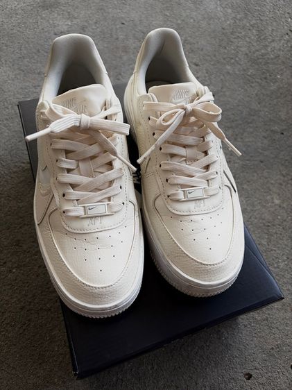 Nike air force1 สีครีม