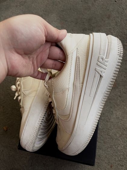 Nike air force1 สีครีม รูปที่ 2