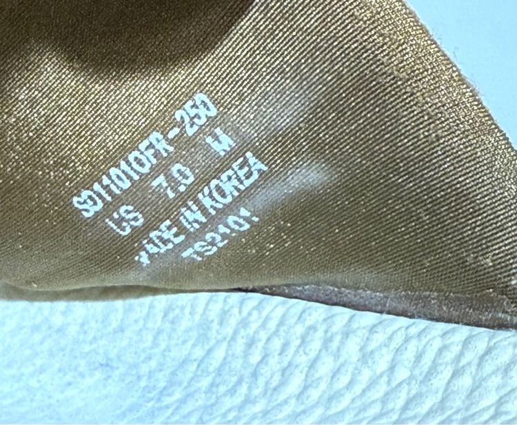 รองเท้าแตะ New Balance รูปที่ 8