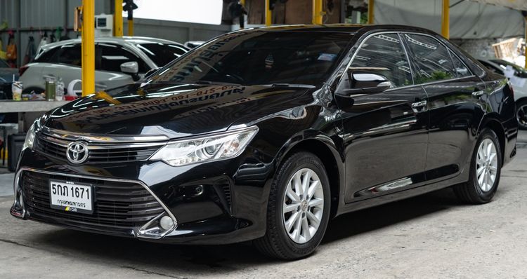 Toyota Camry 2016 2.0 G Sedan เบนซิน ไม่ติดแก๊ส เกียร์อัตโนมัติ ดำ รูปที่ 2
