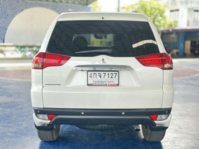 Mitsubishi Pajero Sport 2015 2.5 GT Utility-car ดีเซล ไม่ติดแก๊ส เกียร์อัตโนมัติ ขาว รูปที่ 2