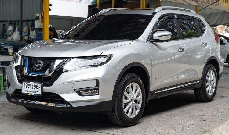 Nissan X-Trail 2020 2.0 V Hybrid 4WD Utility-car ไฮบริด ไม่ติดแก๊ส เกียร์อัตโนมัติ เทา รูปที่ 2