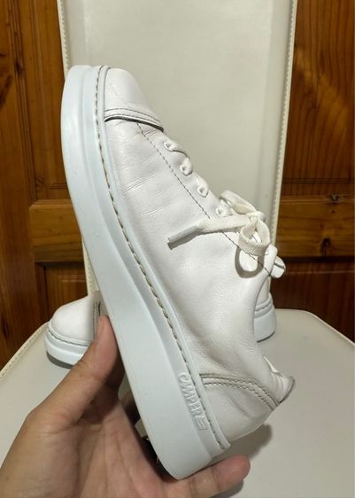 รองเท้าผ้าใบหนัง Camper รูปที่ 9