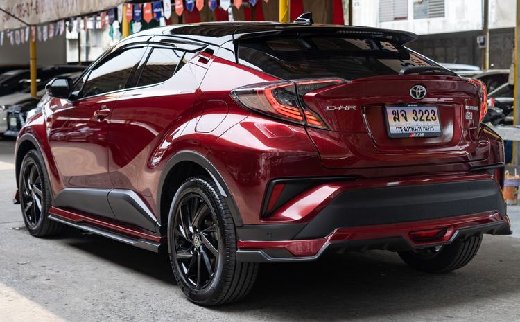 Toyota C-HR 2022 1.8 HEV GR Sport Utility-car ไฮบริด ไม่ติดแก๊ส เกียร์อัตโนมัติ แดง รูปที่ 3