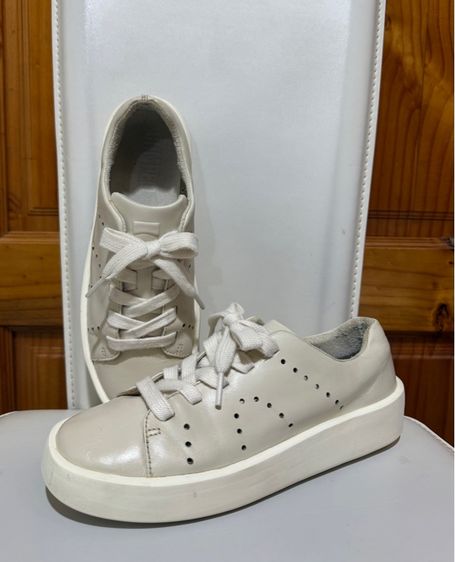 รองเท้าผ้าใบหนัง Camper รูปที่ 17