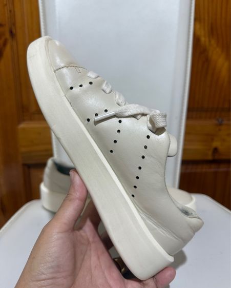 รองเท้าผ้าใบหนัง Camper รูปที่ 11