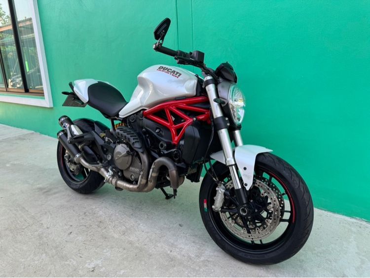 Ducati monster821 performance DP สีขาว ปี15จด16 วิ่ง 9,000โล รูปที่ 2