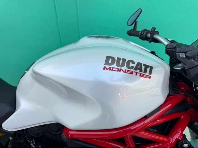 Ducati monster821 performance DP สีขาว ปี15จด16 วิ่ง 9,000โล รูปที่ 5