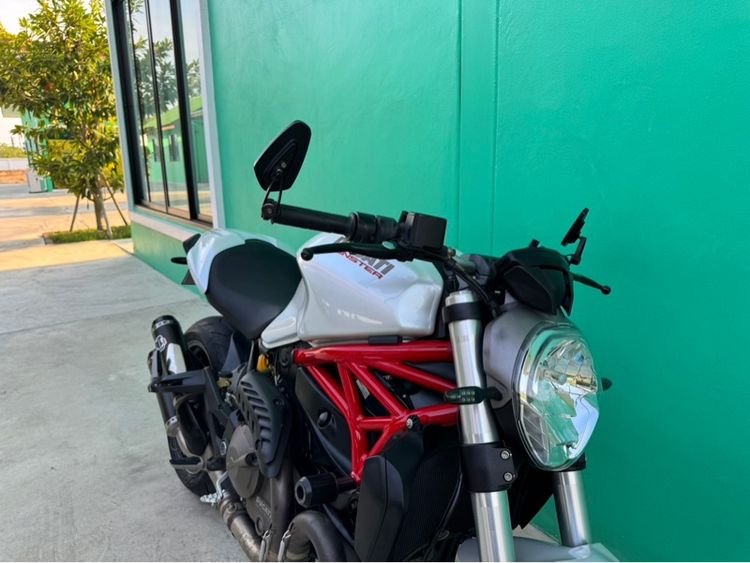 Ducati monster821 performance DP สีขาว ปี15จด16 วิ่ง 9,000โล รูปที่ 16