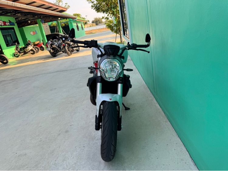 Ducati monster821 performance DP สีขาว ปี15จด16 วิ่ง 9,000โล รูปที่ 15