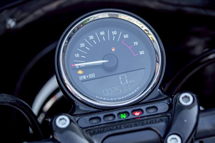 HD Roadster1200 Clubstyle Stage1 ปี2018 เจ้าของเดียว วิ่ง2,500Mi. รูปที่ 6