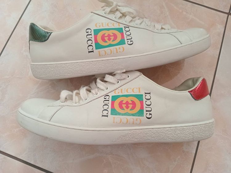 รองเท้าผ้าใบ อื่นๆ UK 9.5 | EU 44 | US 10 ขาว ขายรองเท้าของแท้ gucci สามารถส่งภาพเพิ่มทาง line 