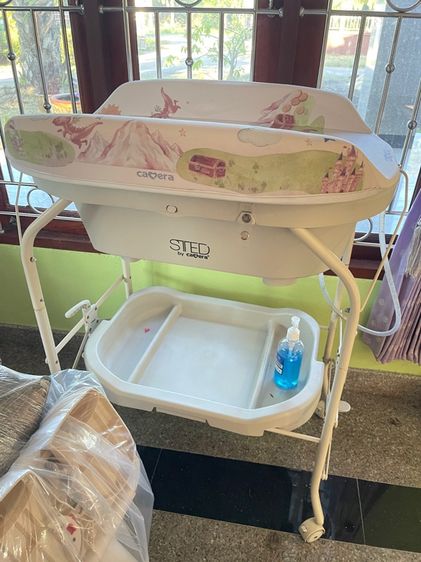 อุปกรณ์สำหรับเด็กและทารก ชุดโต๊ะอาบน้ำเปลี่ยนผ้าอ้อมเด็กแบรนด์ CAMERA รุ่น STED 