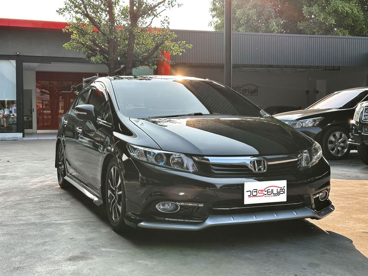 Honda Civic 2013 1.8 E i-VTEC Sedan เบนซิน เกียร์อัตโนมัติ ดำ รูปที่ 3