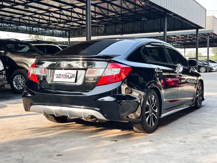 Honda Civic 2013 1.8 E i-VTEC Sedan เบนซิน เกียร์อัตโนมัติ ดำ รูปที่ 4