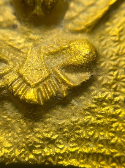 พระสมเด็จขาสิงห์พิมพ์พุฒซ้อนหลังครุฑใหญ่ รูปที่ 11