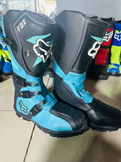 รอง เท้าสำหรับขับขี่มอเตอร์คอร์ส รูปที่ 5