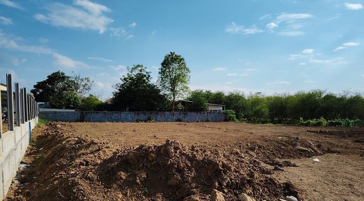 ที่ดินและบ้านสำหรับขายในจังหวัดเพชรบูรณ์ รูปที่ 2