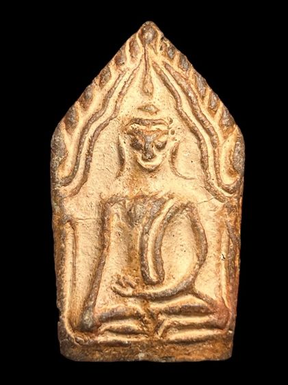 พระขุนแผนกรุบ้านกร่างเนื้อดิน