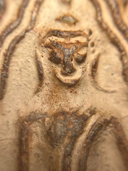 พระขุนแผนกรุบ้านกร่างเนื้อดิน รูปที่ 5