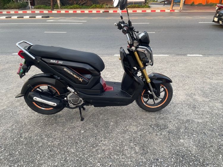 Honda zoomer x รูปที่ 9