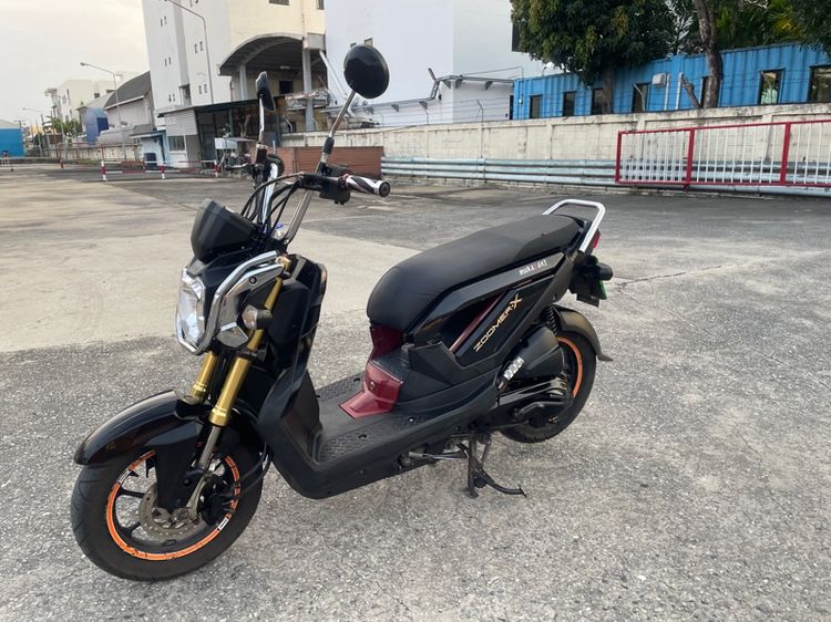 Honda zoomer x รูปที่ 2