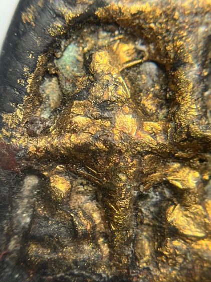 พระปิดตาเก้าพระองค์คลุกรักปิดทอง รูปที่ 7