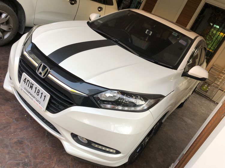 Honda HR-V 2015 1.8 EL Utility-car เบนซิน ไม่ติดแก๊ส เกียร์อัตโนมัติ ขาว รูปที่ 3