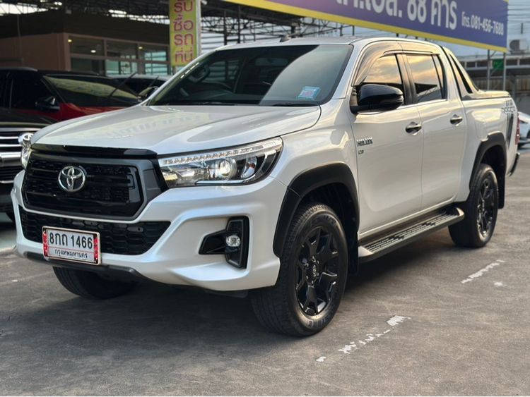 Toyota Hilux Revo 2019 Double Cab 4x4 2.8 Rocco Pickup ดีเซล ไม่ติดแก๊ส เกียร์อัตโนมัติ ขาว รูปที่ 2