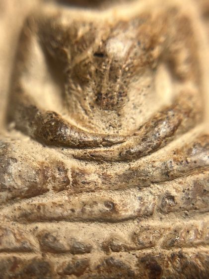 หลวงพ่อโตกรุวัดบางกระทิง พิมพ์สมาธิ เนื้อดิน รูปที่ 8