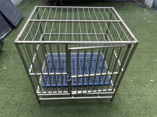 กรงสแตนเลส