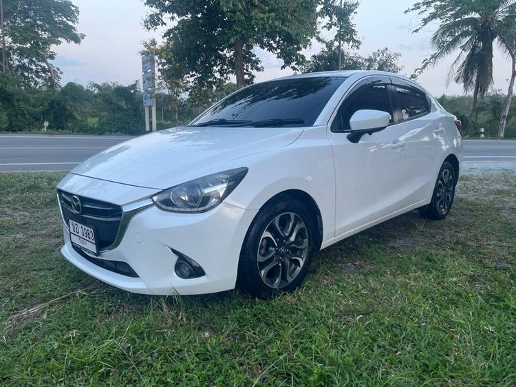 รถ Mazda Mazda 2 1.5 Skyactiv-D สี ขาว