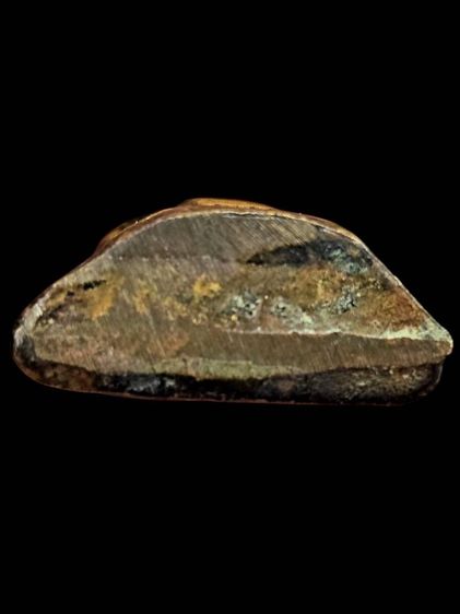  
พระปั๊ม ปี2507 หลวงพ่อพรหม วัดช่องแค รุ่นนิ้วกระดก รุ่นนี้สร้างน้อยมากๆ แค่ 600องค์ 
 รูปที่ 3