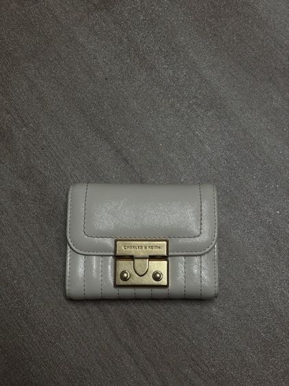 กระเป๋าสตางค์ Charles Keith รูปที่ 2